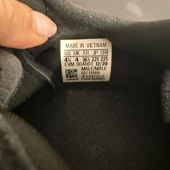 ADIDAS Ozweego black sneakers - Picture 5 of 5